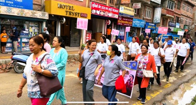 भक्तपुरमा क्यान्सर सचेतना महोत्सवः आज प्रभात फेरी सम्पन्न