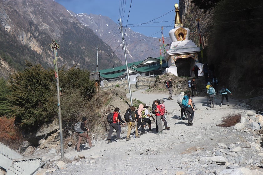 भिरबाट लडेर अमेरिकी नागरिकको मृत्यु