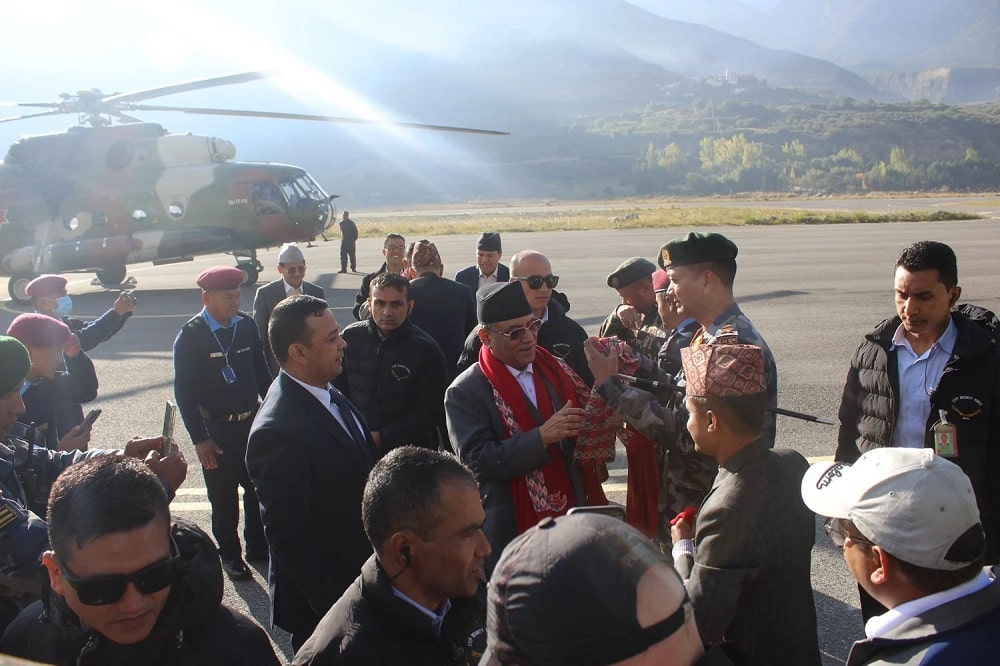 प्रधानमन्त्री प्रचण्ड कोरला नाका निरीक्षण गर्न पुगे