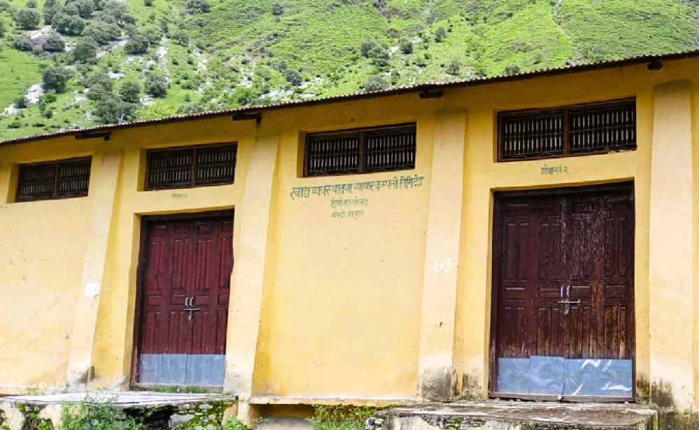चामल नभएर दुर्गमका गोदाम रित्ता, सरकारी नारा छ ‘सुपथ मुल्य पसल’