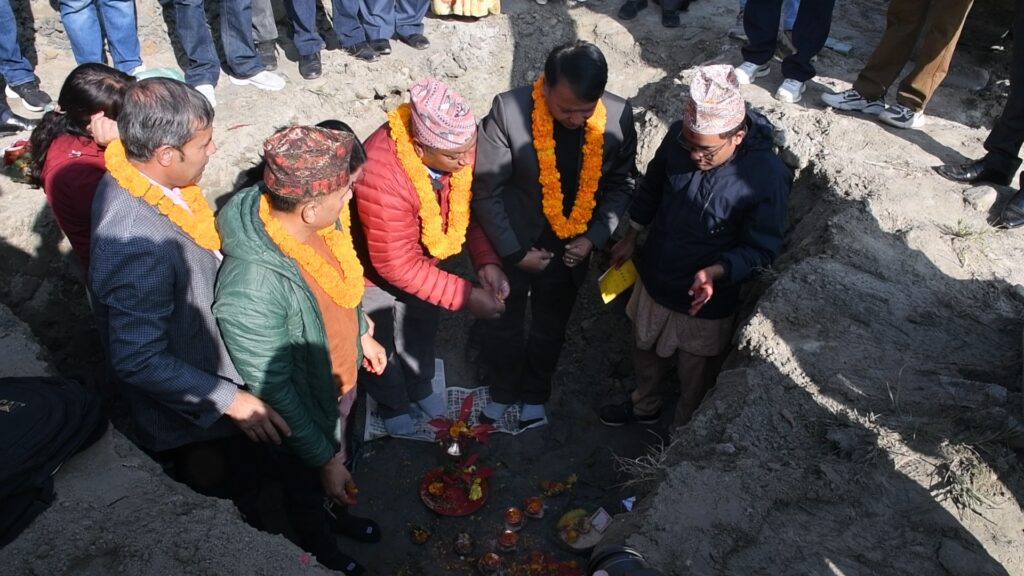 भक्तपुरमा खानेपानी समस्या समाधान गर्न मेलम्चीको मात्रै भर नपरौं : प्रदेशसभा सदस्य थापा (भिडियो सहित)