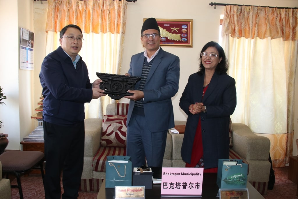 ह्वामिङले भक्तपुरको न्यानो स्वागत र व्यवस्थित अवलोकनको निम्ति भक्तपुर नगरलाई धन्यवाद दिए image