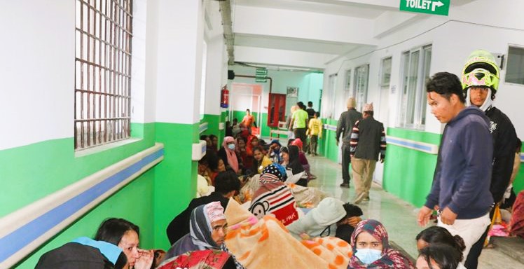 स्वास्थ्य संस्थाले थेग्ने अवस्था नभएपछि घाइतेलाई राजधानी ल्याउने तयारी, जाजरकोट र रुकुम पश्चिममा १२८ जनाको मृत्यु image