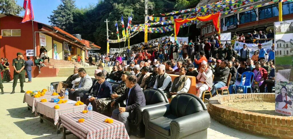 पर्यटन चलायमान बनाउँदै नगरकोट सडक महोत्सव (भिडियो सहित)