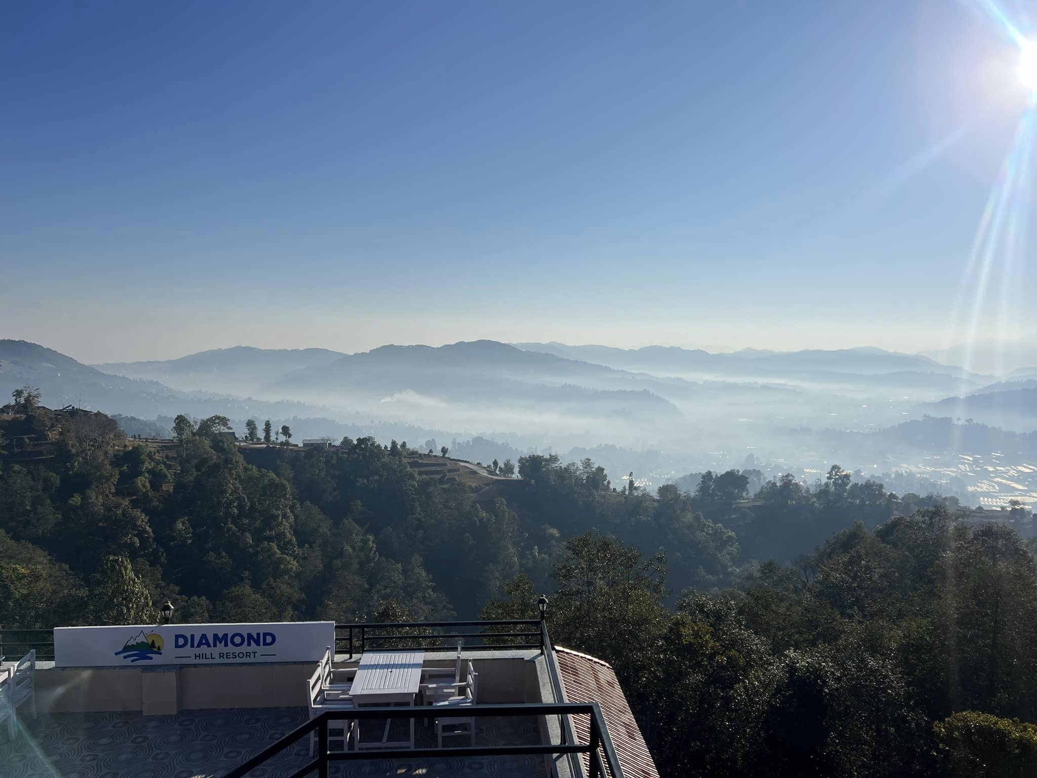 नयाँ वर्षको,नयाँ उमंग, हरियाली वातावरणमा रमाऔं डायमण्ड हिलसंग 