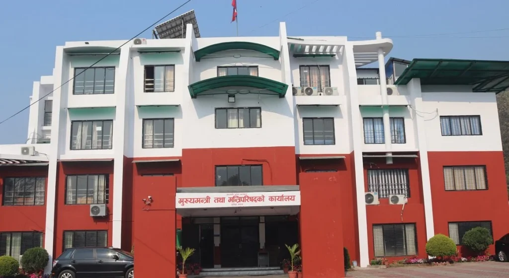 विकासमा भन्दा तलबभत्तामा खर्च धेरै