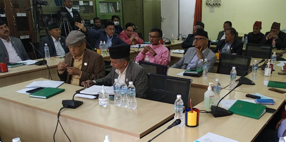 राज्य व्यवस्था तथा सुशासन समितिले रक्षा मन्त्रालय र प्रधानसेनापतिलाई बोलाएर छलफल गर्ने image