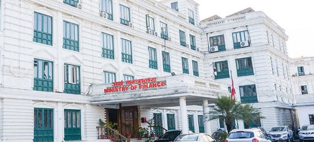 शनिवार पनि अर्थ मन्त्रालयमा बजेट तयारीको चटारो