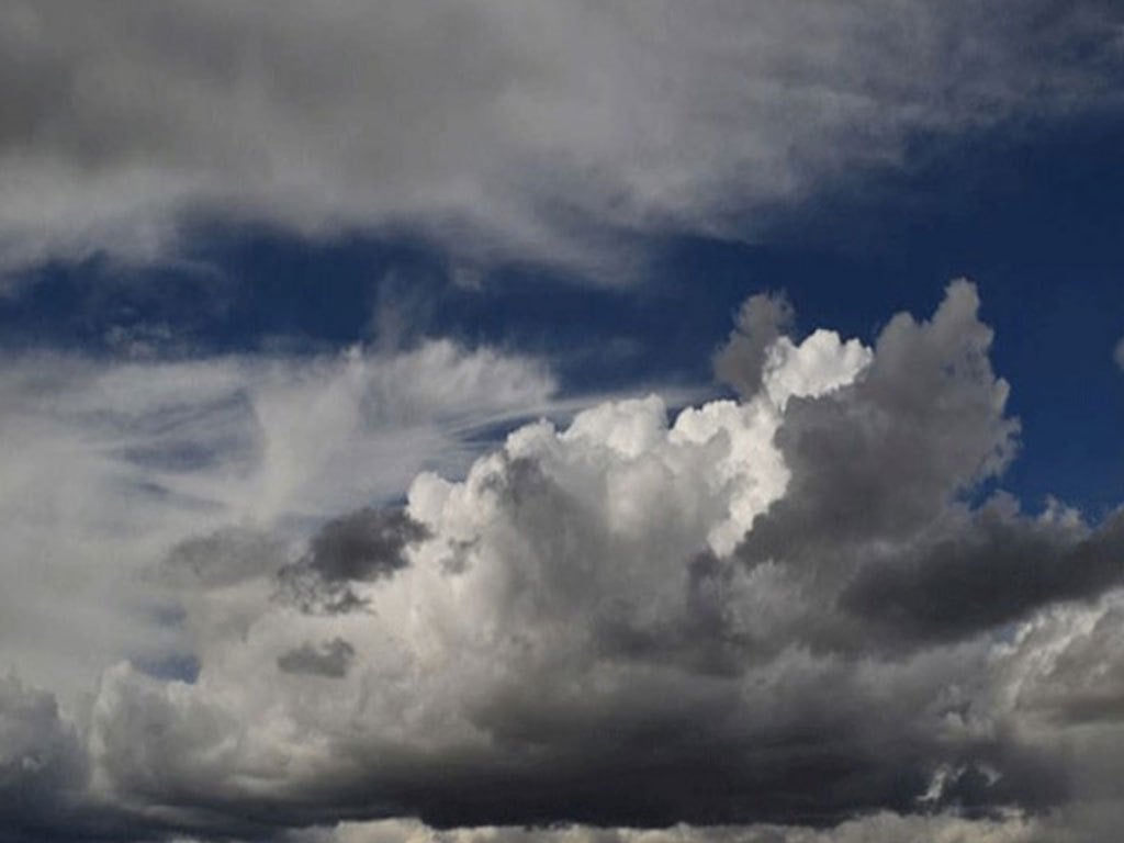 तराई तथा मधेशका धेरैजसो ठाउँमा बाक्लो हुस्सु र कुहिरो image