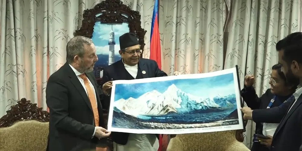 देश आर्थिक संकटमा, सरकारका मन्त्री र उच्च तहका कर्मचारी विदेश शयरमा