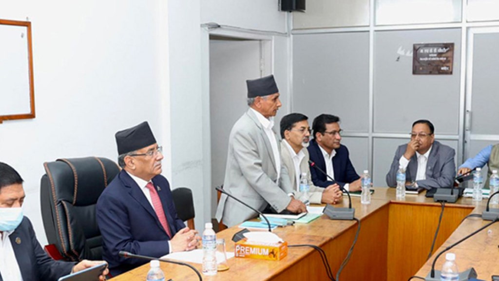 माओवादीले दाबी नछाडे गठबन्धनमा खटपट बढ्ने पक्का