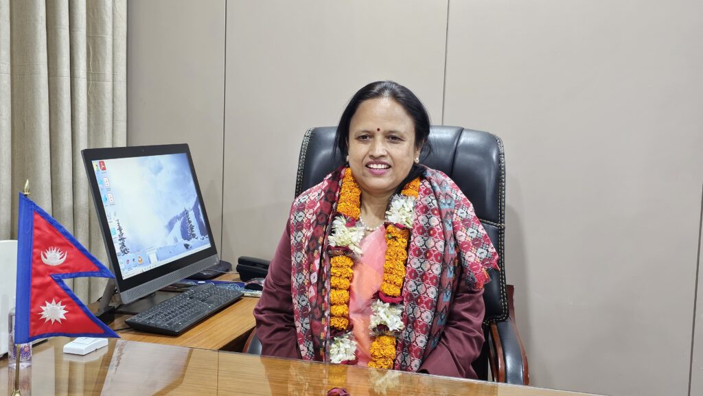 अध्ययन गर्न समिति गठन गर्दै मन्त्री शर्माद्वारा पदभार ग्रहण