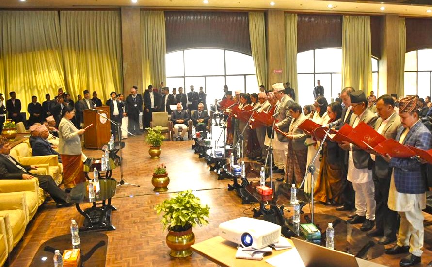 राष्ट्रिय सभाका १९ जना नवनिर्वाचित राष्ट्रिय सभा सदस्यले लिए शपथ