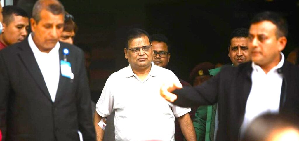 भैरहवा विमानस्थलबाट कृष्णबहादुर महरा पक्राउ