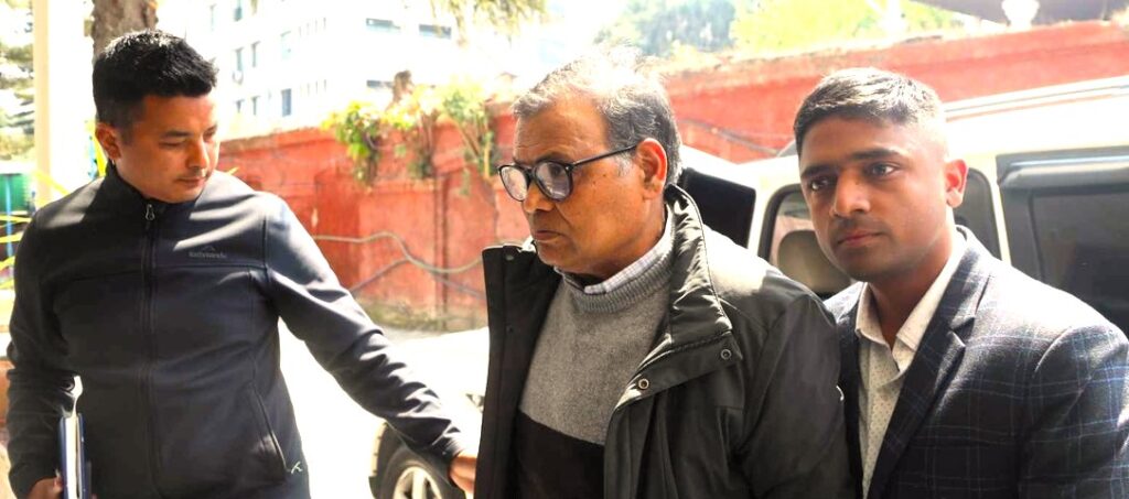 सुन तस्करी प्रकरणमा पक्राउ परेका कुष्ण बहादुर महरा हाजिरीमा छुटे