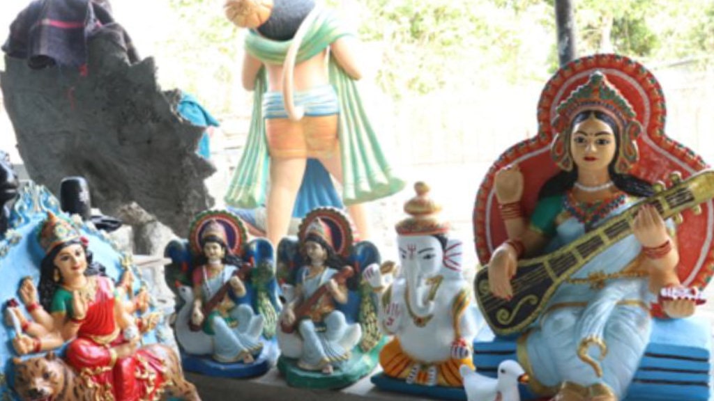 मूर्तिकला व्यवसायबाट मनग्य आम्दानी image
