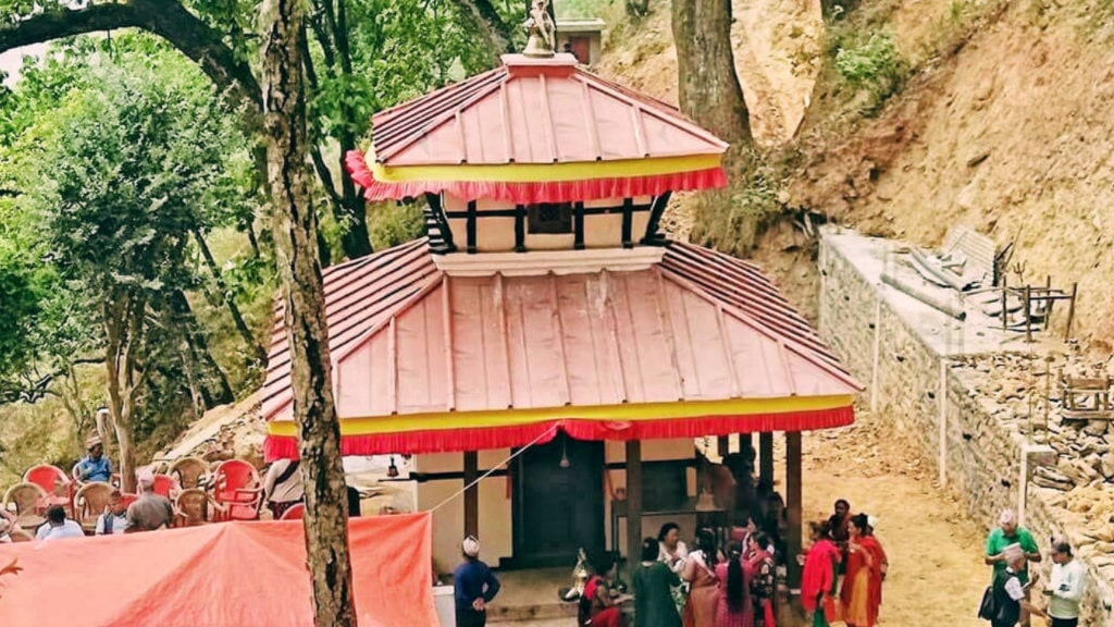 भूकम्पले क्षति पुर्‍याएको अर्लाङ्दी मन्दिर जीर्णोद्धार