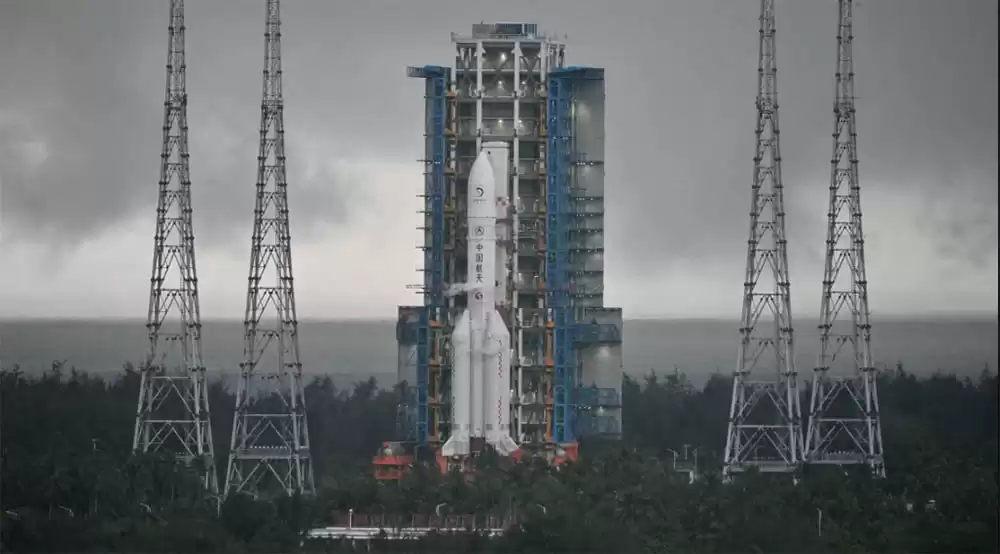 चन्द्रमाको दक्षिणी ध्रुवमा अन्तरिक्ष यान अवतरण गर्ने चीन विश्वको पहिलो राष्ट्र