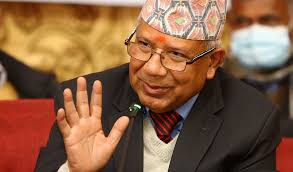 मन्त्रिमण्डल हेरफेरका विषयमा जानकारी छैनः माधव नेपाल
