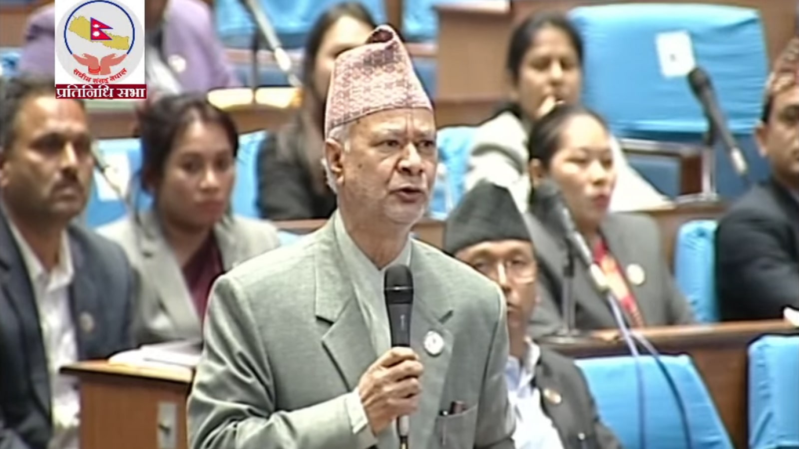 तपाईंलाई अब सत्ता दिन सकिदैनः रघुजी image