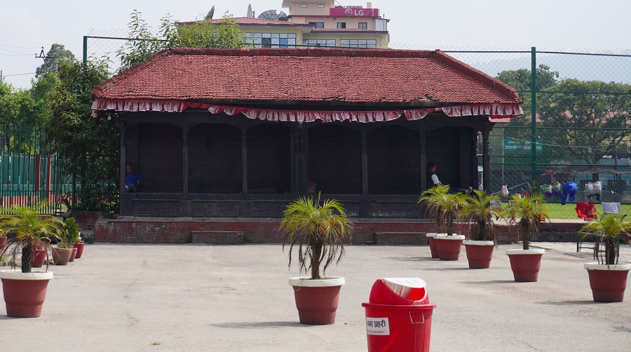 भूकम्पमा भत्केका सम्पदा पुनःनिर्माण गर्दै ललितपुर महानगर image