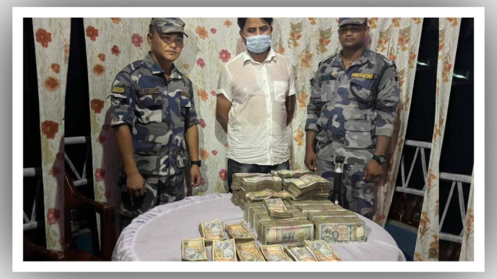 सुनसरीबाट हुन्डीको आशङ्कामा १ करोड १ लाख नगद बरामद