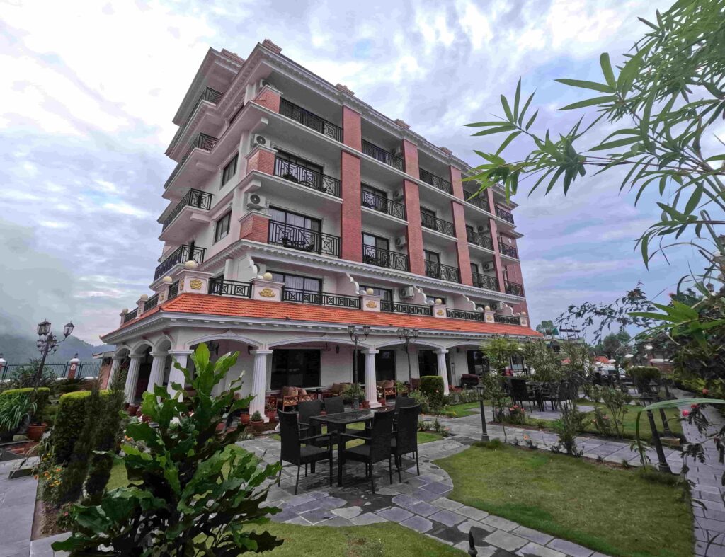 राजधानी नजिकैको जानै पर्ने पर्यटकीय गन्तव्य घ्याम्पेडाँडा र होटल घ्याम्पेडाँडा