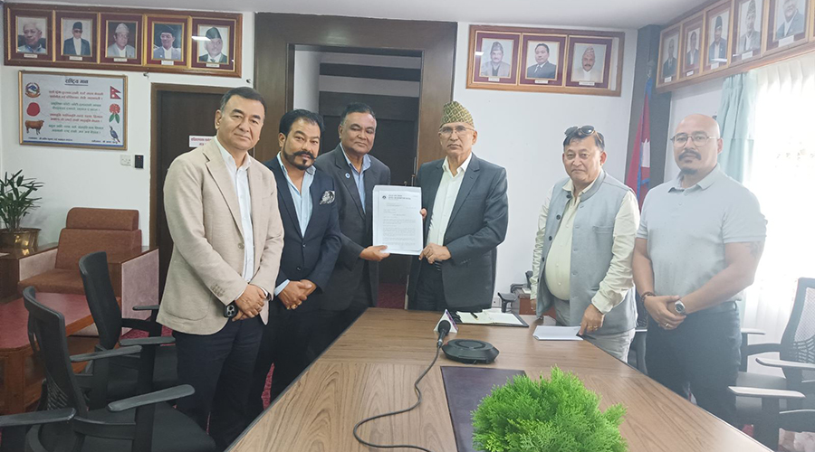 विमानस्थलहरू पूर्ण रूपमा सञ्चालनमा ल्याउन होटल व्यवसायीहरुको माग