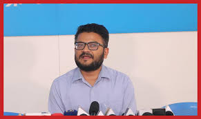 रबि लामिछानेले सरकारमा गएर काम गर्न नसकेको मुकुल ढकालको आरोप