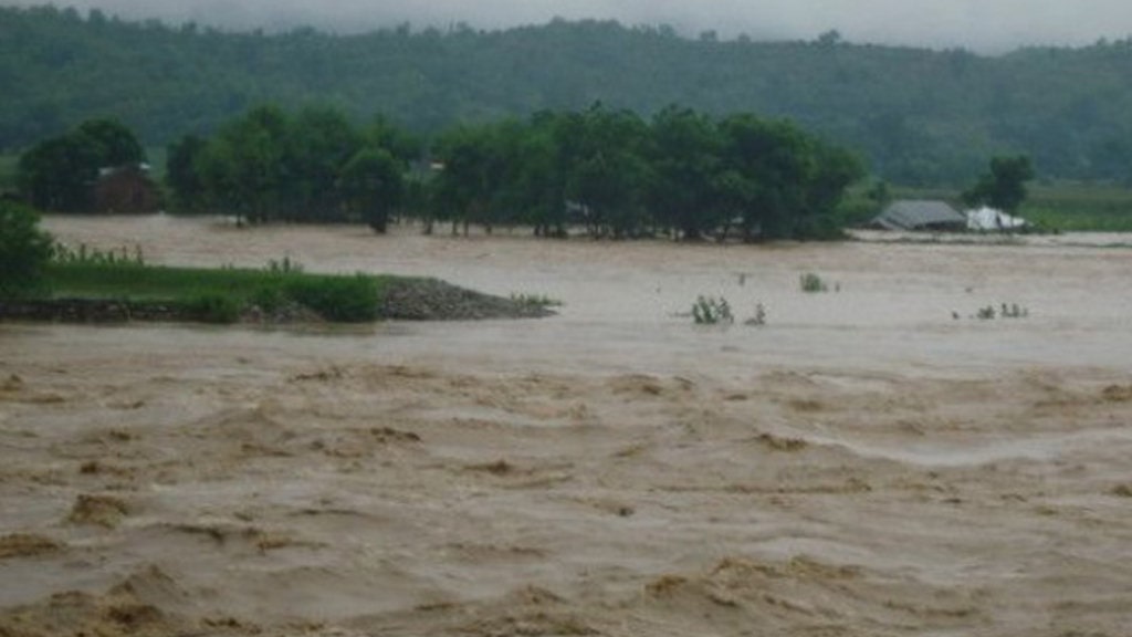 नदी तटीय क्षेत्रमा रहनेले सतर्कता अपनाउन बाढी पूर्वानुमान महाशाखाको अनुरोध