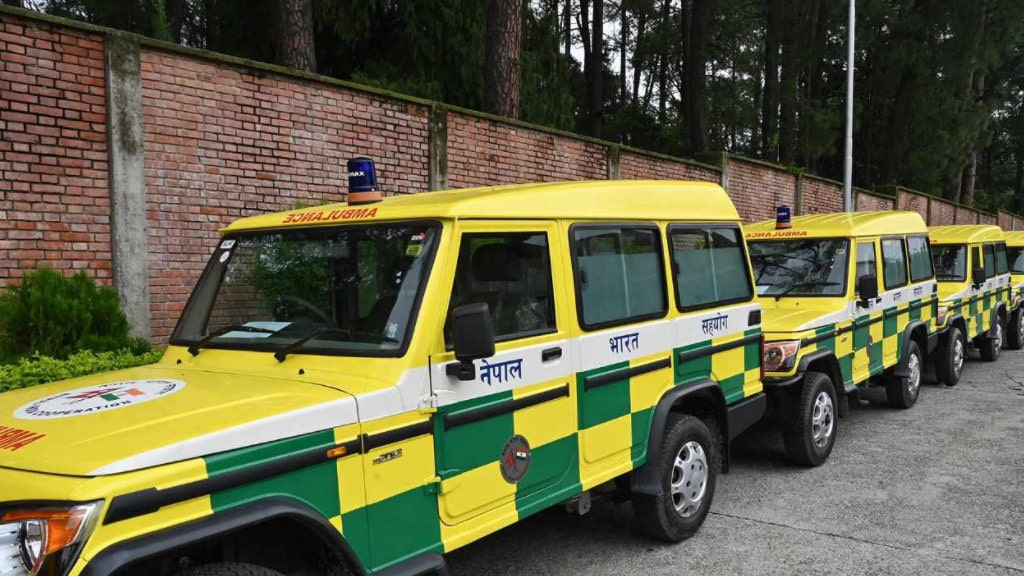 भारतद्वारा नेपाललाई एक हजार ९ वटा एम्बुलेन्स र ३०० वटा स्कुल बस प्रदान