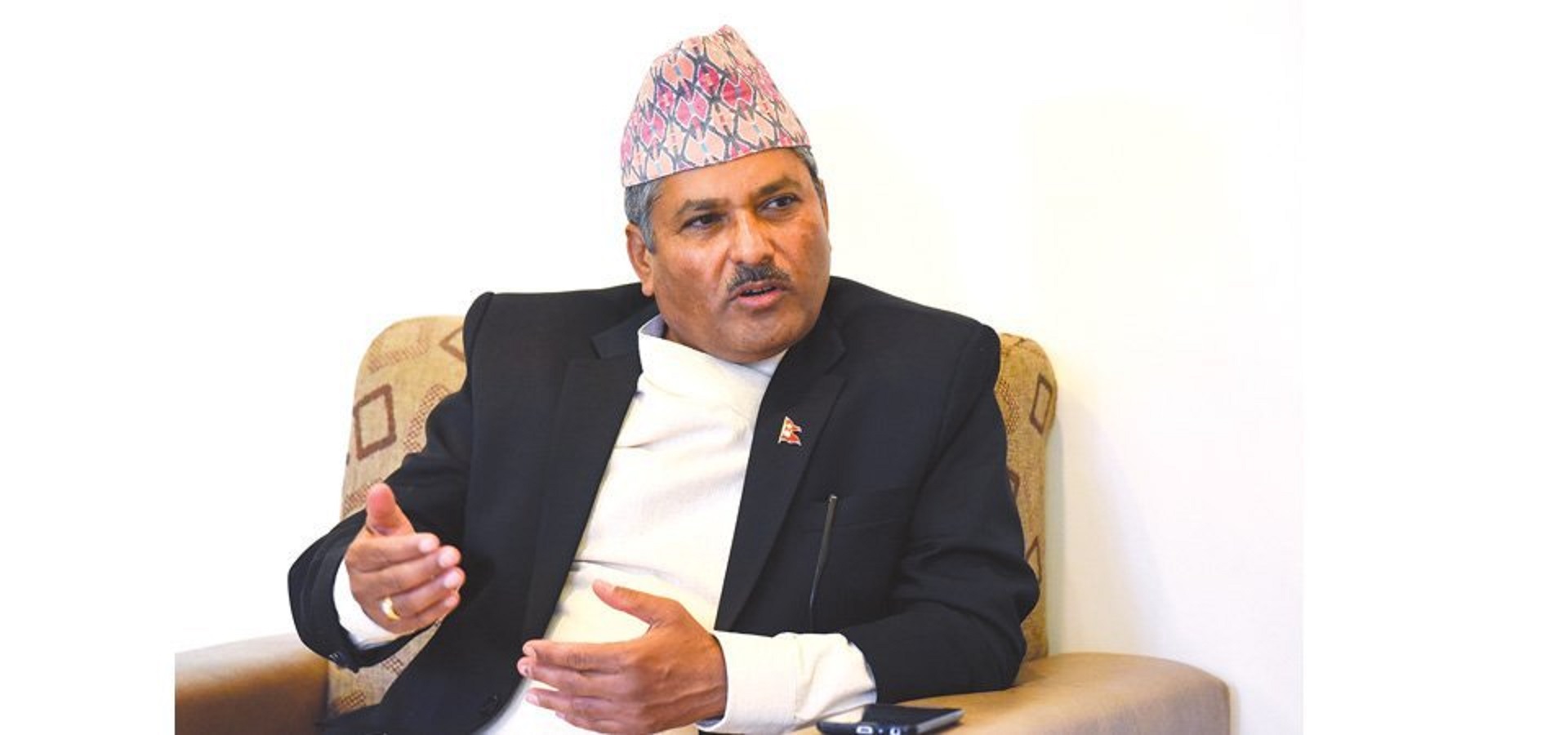 सामाजिक सञ्जालको दुरुपयोगले बैकिङ प्रणालीमा असर परेको गभर्नर अधिकारीको जिकिर image