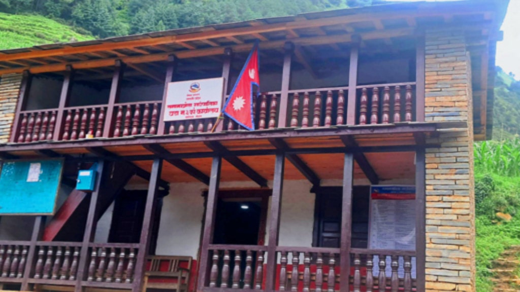 तमान गाउँको पञ्चायत घर जीर्णोद्धार