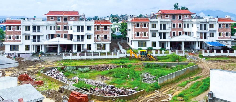 सङ्घीय सरकारका मन्त्रीहरू धमाधम भैँसेपाटी