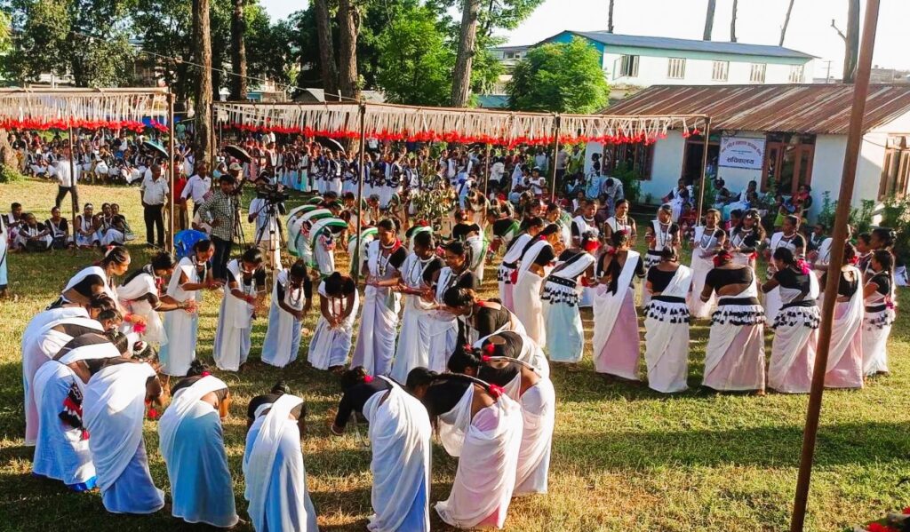 थारु समुदायको झम्टा संरक्षण