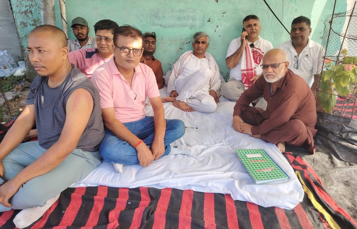 कोशीका पूर्वमुख्यमन्त्री केदार कार्कीको आमरण अनशन जारी image