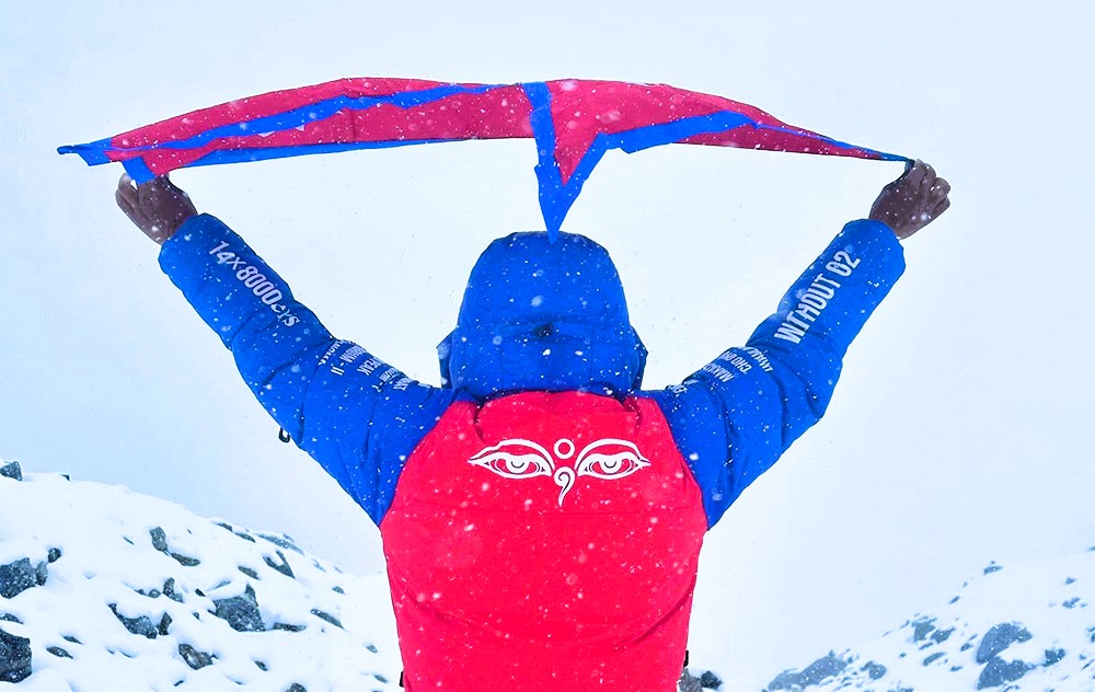 बिना अक्सिजन ८ हजार मिटरभन्दा अग्ला १४ चुचुरोको सफल आरोहण