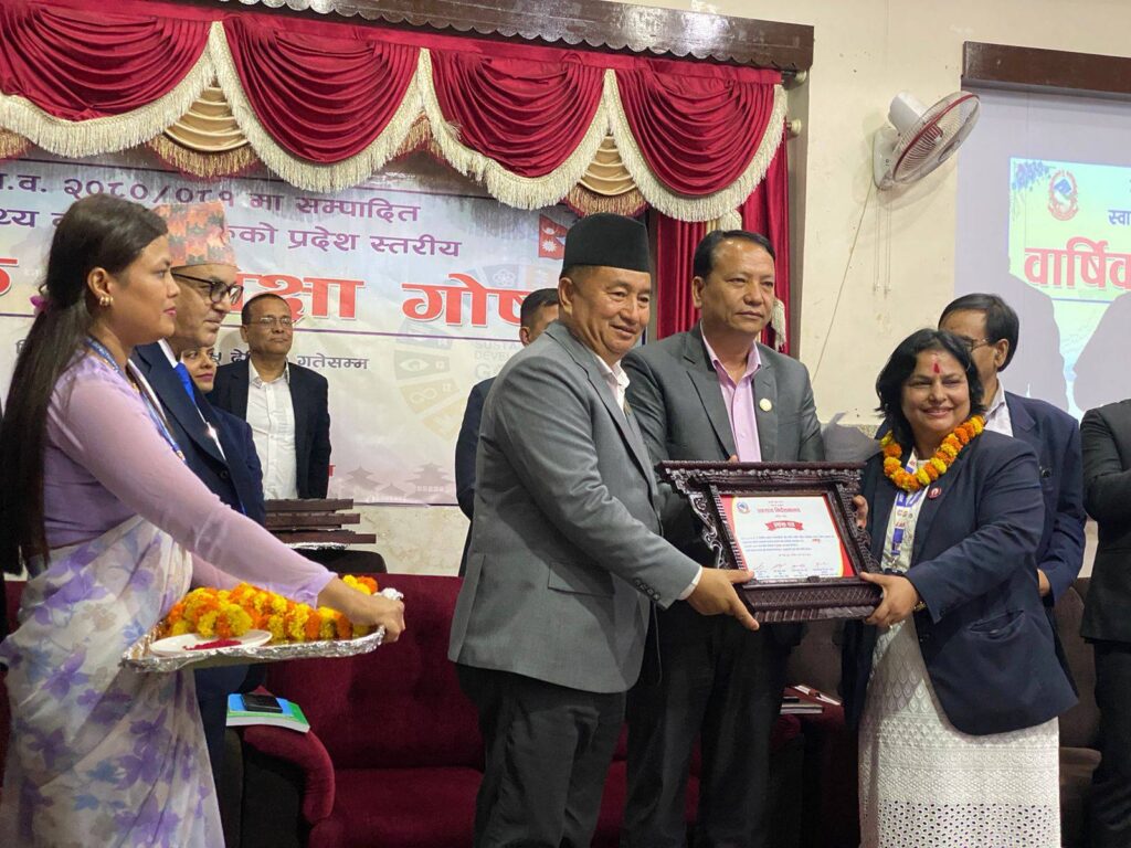 कार्यसम्पादनमा ललितपुर प्रथम, भक्तपुर सातौ, प्रभावकारी काम गर्न स्वास्थ्यमन्त्री थापाको निर्देशन