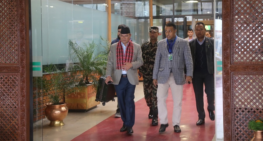 वनमन्त्री अजरबैजान प्रस्थान