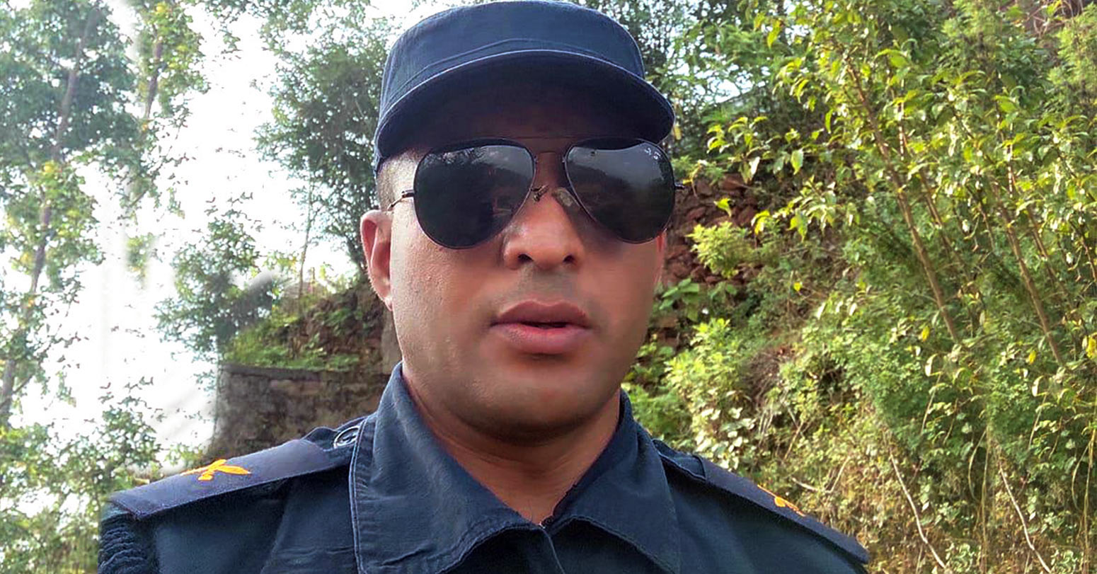फरार अभियुक्त प्रहरीकै इन्स्पेक्टर image