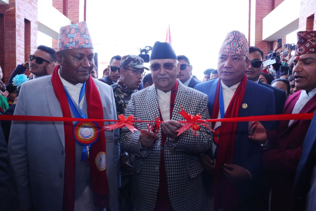 मुलुकको आर्थिक अवस्था सुधार्न अध्यादेशमार्फत २९ वटा कानून परिवर्तनः प्रधानमन्त्री ओली