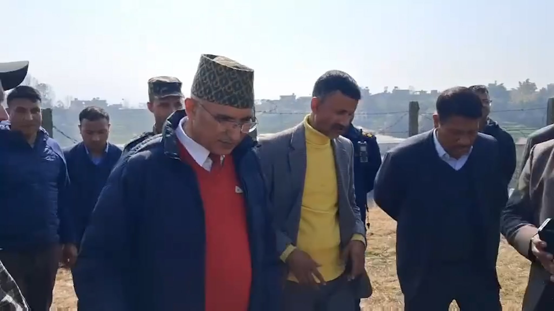 शहीद धर्मभक्त राष्ट्रिय प्रत्यारोपण केन्द्रलाई प्रदान गरिएको जग्गा अर्थमन्त्रीद्वारा निरीक्षण (भिडियो सहित) image