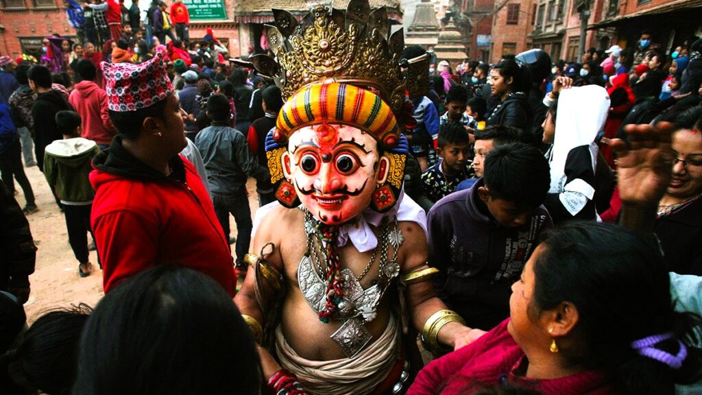 भक्तपुरको सूर्यमढीमा माछा मार्ने जात्रा, अनिकालका बेला सहकाल ल्याउने नाच