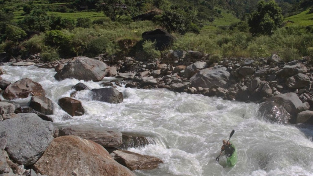 रिग्दी खोलामा असला माछा देखिन छाड्यो
