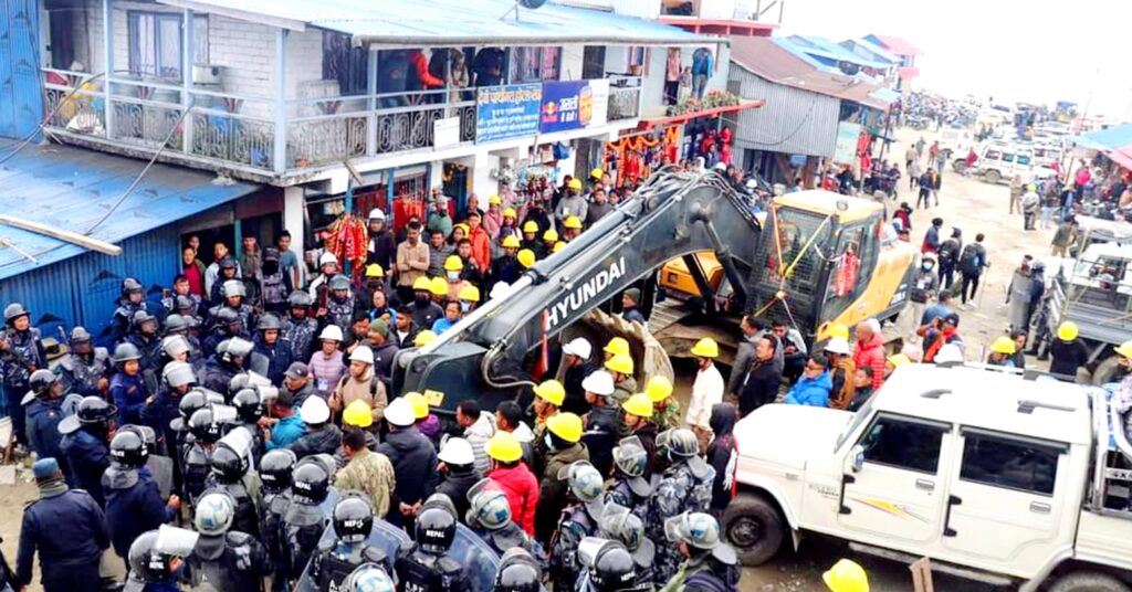 ताप्लेजुङमा सुरक्षाकर्मी सहित १२ जना घाइते
