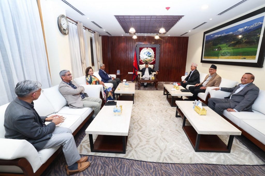 ओली सरकारविरुद्ध कांग्रेसभित्रै असन्तुष्टि बढ्दो image