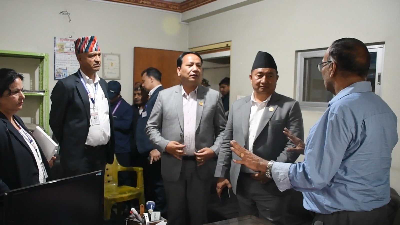 अनुमतिविपरीत सञ्चालन भइरहेका अस्पतालमा बागमती प्रदेश सरकारको छापा