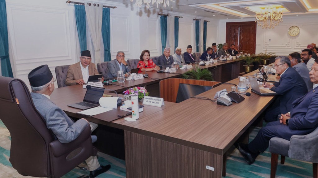 मन्त्रिपरिषद् बैठक अनिश्चितकालका लागि स्थगित, गभर्नर नियुक्ति पेचीलाे बन्दै