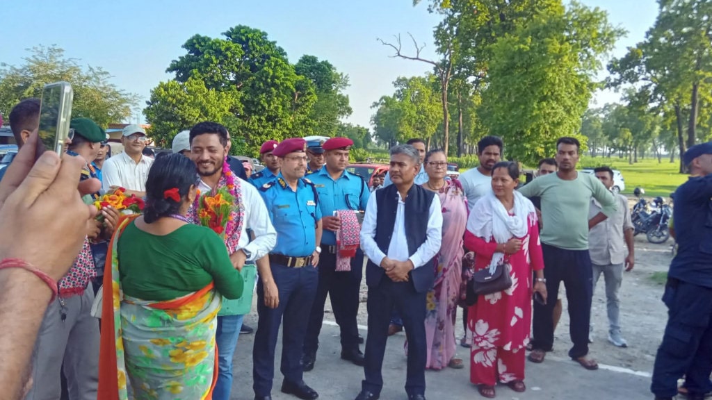 भारतमा बन्धक बनाइएका ५८ जना नेपालीलाई उद्धार गरी स्वदेश ल्याइयो