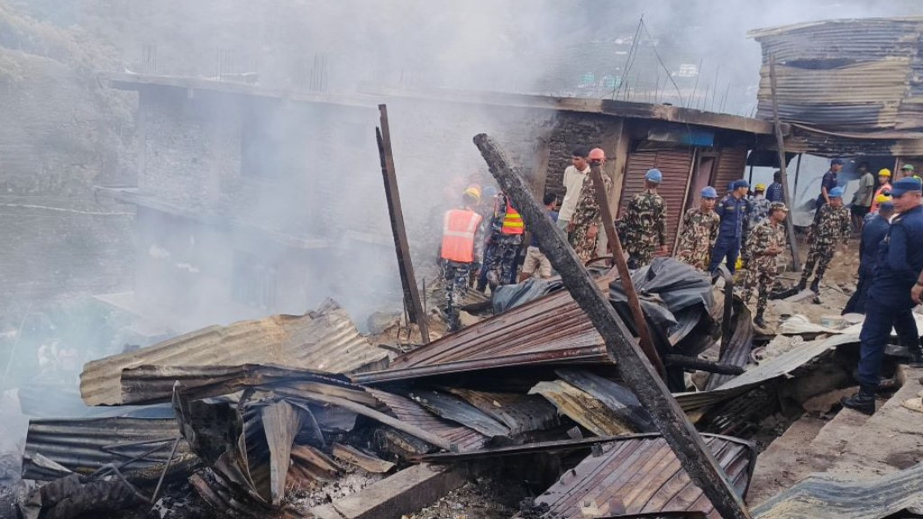 बाम्का बजारमा आगलागी, १५ करोडभन्दा बढीको क्षति